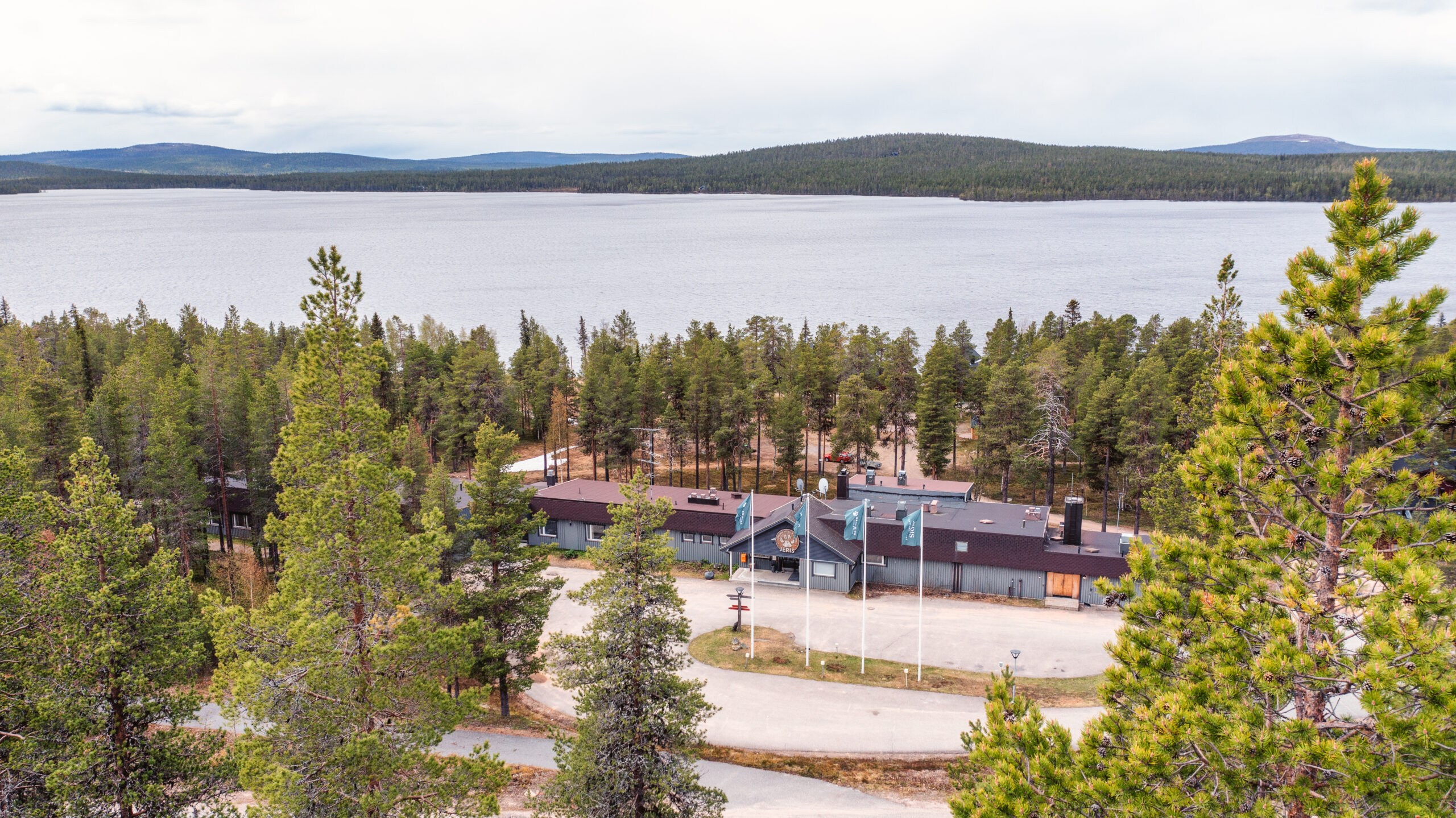 Jeris_lakeside_Resort_aerial-5