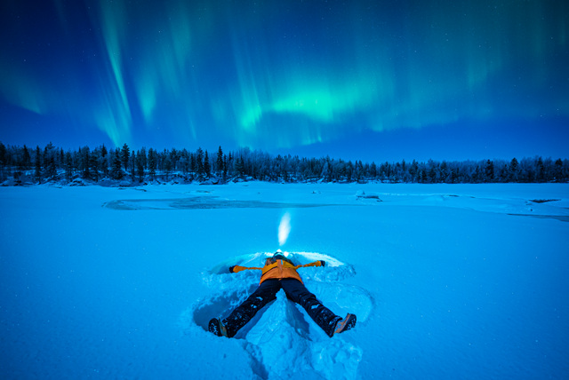 You said:
Uploaded image
Kuvien alt-tekstit HN said:
Näen kuvassa vihreän–turkoosin revontulikaareen ja säteisiin leviävän taivaan tähtimeren yllä (Lapin yötaivas).
Ennen kuin teen SEO-optimoidut alt-tekstit: mitkä näistä haluat mainittavan alt-tekstissä?
Valitse yksi tai useampi: Harriniva Hotels & Safaris, Harriniva Adventure Resort, Jeris Lakeside Resort, Arctic Sauna World, Torassieppi Eco Reindeer Resort.
You said:
An All-Inclusive Authentic Lapland Adventure holiday package Harriniva Hotels & Safaris, Muonio
Kuvien alt-tekstit HN said:
FI: Vihreä–turkoosit revontulet kiertyvät ja säteilevät tähtikirkkaalla yötaivaalla Lapissa – All-Inclusive Authentic Lapland Adventure -lomapakettien tunnelmaa Harriniva Hotels & Safarisissa, Muoniossa.
EN: Green and turquoise northern lights swirl and radiate across a star-filled Lapland night sky—capturing the atmosphere of an All-Inclusive Authentic Lapland Adventure holiday package with Harriniva Hotels & Safaris in Muonio, Finnish Lapland.
You said:
Uploaded image
An All-Inclusive Authentic Lapland Adventure holiday package Harriniva Hotels & Safaris, Muonio
Kuvien alt-tekstit HN said:
FI: Kaksi retkeilijää lumikengillä vaeltaa syvässä puuterilumessa tykkylumisten puiden keskellä Muoniossa – All-Inclusive Authentic Lapland Adventure -lomapaketti Harriniva Hotels & Safarisissa, aitoa Lapin talviseikkailua.
EN: Two snowshoers trek through deep powder among snow-laden trees in Muonio—an All-Inclusive Authentic Lapland Adventure holiday package with Harriniva Hotels & Safaris, capturing an authentic Finnish Lapland winter adventure.
You said:
Lisää National Park
Kuvien alt-tekstit HN said:
FI: Kaksi retkeilijää lumikengillä vaeltaa syvässä puuterilumessa tykkylumisten puiden keskellä kansallispuistossa Muoniossa – All-Inclusive Authentic Lapland Adventure -lomapaketti Harriniva Hotels & Safarisissa, aitoa Lapin talviseikkailua.
EN: Two snowshoers trek through deep powder among snow-laden trees in a National Park near Muonio—an All-Inclusive Authentic Lapland Adventure holiday package with Harriniva Hotels & Safaris, capturing an authentic Finnish Lapland winter adventure.
You said:
in Muonio
Kuvien alt-tekstit HN said:
FI: Kaksi retkeilijää lumikengillä vaeltaa syvässä puuterilumessa tykkylumisten puiden keskellä kansallispuistossa Muoniossa – All-Inclusive Authentic Lapland Adventure -lomapaketti Harriniva Hotels & Safarisissa, aitoa Lapin talviseikkailua.
EN: Two snowshoers trek through deep powder among snow-laden trees in a National Park in Muonio—an All-Inclusive Authentic Lapland Adventure holiday package with Harriniva Hotels & Safaris, capturing an authentic Finnish Lapland winter adventure.
You said:
Uploaded image
An All-Inclusive Authentic Lapland Adventure holiday package Harriniva Hotels & Safaris, Muonio
Kuvien alt-tekstit HN said:
FI: Revontulet hehkuvat vihreinä tähtitaivaan alla, kun ihmiset rentoutuvat talvisella nuotiopaikalla lumisten puiden keskellä Muoniossa – All-Inclusive Authentic Lapland Adventure -lomapaketti Harriniva Hotels & Safarisissa, aitoa Lapin iltaelämystä.
EN: Northern lights glow green beneath a starry sky as guests relax by a campfire in the snowy forest in Muonio—an All-Inclusive Authentic Lapland Adventure holiday package with Harriniva Hotels & Safaris, capturing an authentic Finnish Lapland evening experience.
You said:
Uploaded image
An All-Inclusive Authentic Lapland Adventure holiday package Harriniva Hotels & Safaris, Muonio
Traditional Kota dinner
Kuvien alt-tekstit HN said:
FI: Liekit roihuavat perinteisessä kodassa, kun loimutettavat herkut kypsyvät avotulella – Traditional Kota dinner osana All-Inclusive Authentic Lapland Adventure -lomapakettia Harriniva Hotels & Safarisissa, Muoniossa.
EN: Flames rise in a traditional Finnish kota as food cooks over the open fire—Traditional Kota dinner as part of the All-Inclusive Authentic Lapland Adventure holiday package with Harriniva Hotels & Safaris in Muonio, Finnish Lapland.
You said:
Uploaded image
An All-Inclusive Authentic Lapland Adventure holiday package Harriniva Hotels & Safaris, Muonio Ice fishing experience
Kuvien alt-tekstit HN said:
Haluatko tähän alt-tekstiin mukaan vain Harriniva Hotels & Safaris (kuten aiemmissa), vai lisätäänkö myös jokin näistä: Harriniva Adventure Resort, Jeris Lakeside Resort, Arctic Sauna World, Torassieppi Eco Reindeer Resort?
FI: Kaksi talvivaatteisiin pukeutunutta vierasta istuu lumella ja nauraa pilkkiessä jäällä; avannossa näkyy siima ja termos kuumaa juomaa – Ice fishing experience osana All-Inclusive Authentic Lapland Adventure -lomapakettia Harriniva Hotels & Safarisissa, Muoniossa.
EN: Two guests in warm winter gear sit on the snow laughing while ice fishing; a fishing line drops into the ice hole beside a thermos of hot drink—an Ice fishing experience as part of the All-Inclusive Authentic Lapland Adventure holiday package with Harriniva Hotels & Safaris in Muonio, Finnish Lapland.
You said:
Uploaded image
An All-Inclusive Authentic Lapland Adventure holiday package Harriniva Hotels & Safaris, Muonio Snowmobile Scenery Tour
Kuvien alt-tekstit HN said:
Haluatko tähän alt-tekstiin mukaan vain Harriniva Hotels & Safaris (kuten paketissa), vai lisätäänkö myös jokin näistä: Harriniva Adventure Resort, Jeris Lakeside Resort, Arctic Sauna World, Torassieppi Eco Reindeer Resort?
FI: Moottorikelkkailija pysähtyy tunturin rinteellä ihailemaan lumista Lapin maisemaa ja kaukaisia järviä Muoniossa – Snowmobile Scenery Tour osana All-Inclusive Authentic Lapland Adventure -lomapakettia Harriniva Hotels & Safarisissa.
EN: A snowmobiler stops on a fell slope to admire the snowy Lapland panorama and distant lakes in Muonio—Snowmobile Scenery Tour as part of the All-Inclusive Authentic Lapland Adventure holiday package with Harriniva Hotels & Safaris.
You said:
Uploaded image
All-Inclusive Holiday Packages Harriniva Hotels & Safaris Winter clothing we provide
Kuvien alt-tekstit HN said:
Haluatko tähän alt-tekstiin mukaan vain Harriniva Hotels & Safaris, vai lisätäänkö myös jokin näistä: Harriniva Adventure Resort, Jeris Lakeside Resort, Arctic Sauna World, Torassieppi Eco Reindeer Resort?
FI: Viisi moottorikelkkailijaa istuu kelkoilla tunturin laella kädet ylhäällä ja ihailee talvista Lapin maisemaa Muoniossa – All-Inclusive Holiday Packages Harriniva Hotels & Safaris, ja kuvassa näkyvät talvivaatteet ovat meidän tarjoamamme (winter clothing we provide).
EN: Five snowmobilers sit on their sleds on a fell top with arms raised, enjoying the winter Lapland panorama in Muonio—All-Inclusive Holiday Packages with Harriniva Hotels & Safaris, featuring the winter clothing we provide.
You said:
Uploaded image
Best of Norhtern Lights All -inclusive holiday package Aurora Reindeer Experience
Kuvien alt-tekstit HN said:
Haluatko tähän alt-tekstiin mukaan minkä/minkä näistä: Harriniva Hotels & Safaris, Harriniva Adventure Resort, Jeris Lakeside Resort, Arctic Sauna World, Torassieppi Eco Reindeer Resort?
FI: Poromies seisoo poron vierellä ja pitää lyhtyä lumisella järven jäällä, kun porovaljakko ja reki odottavat taustalla revontulien loimutessa taivaalla – Best of Northern Lights All-Inclusive -lomapaketti, Aurora Reindeer Experience Lapissa.
EN: A reindeer herder stands beside a reindeer holding a lantern on a snowy frozen lake, with a reindeer sleigh waiting behind as the northern lights dance overhead—Best of Northern Lights All-Inclusive holiday package, Aurora Reindeer Experience in Finnish Lapland.
You said:
Harriniva Hotels & Safaris Muonio Lapland
Kuvien alt-tekstit HN said:
FI: Poromies seisoo poron vierellä ja pitää lyhtyä lumisella järven jäällä, kun porovaljakko ja reki odottavat taustalla revontulien loimutessa taivaalla – Aurora Reindeer Experience osana Best of Northern Lights All-Inclusive -lomapakettia Harriniva Hotels & Safarisissa, Muoniossa, Lapissa.
EN: A reindeer herder stands beside a reindeer holding a lantern on a snowy frozen lake, with a reindeer sleigh waiting behind as the northern lights glow overhead—Aurora Reindeer Experience as part of the Best of Northern Lights All-Inclusive holiday package with Harriniva Hotels & Safaris in Muonio, Lapland.
You said:
Uploaded image
Aurora Snowshoeing Harriniva Hotels & Safaris Muonio Lapland Best of Norhtern Lights
Kuvien alt-tekstit HN said:
FI: Revontulet hehkuvat kirkkaanvihreinä talvisen taivaan halki, kun ryhmä pysähtyy lumikenkäretkellä ihailemaan näkymää lumisessa metsässä Muoniossa, Lapissa – Aurora Snowshoeing Harriniva Hotels & Safaris, Best of Northern Lights -paketti.
EN: Bright green northern lights arc across the winter sky as a group pauses on an aurora snowshoeing trip in the snowy forest in Muonio, Lapland—Aurora Snowshoeing with Harriniva Hotels & Safaris, Best of Northern Lights package.
You said:
Uploaded image
Bucket List Christmas Break Muonio Lapland All-inclusive Holiday pakcage
Kuvien alt-tekstit HN said:
Haluatko tähän alt-tekstiin mukaan mitkä näistä brändeistä: Harriniva Hotels & Safaris, Harriniva Adventure Resort, Jeris Lakeside Resort, Arctic Sauna World, Torassieppi Eco Reindeer Resort?
FI: Hymyilevä tonttulakkiin pukeutunut nainen kurkistaa ikkunasta ja nostaa tähtikuvioista lyhtyä siniseen talvi-iltaan – Bucket List Christmas Break Muoniossa, Lapissa, all-inclusive holiday package ja lämmin joulutunnelma.
EN: A smiling woman in a Santa-style hat peeks through a window and lifts a star-cut lantern into the blue winter evening—Bucket List Christmas Break in Muonio, Lapland, an all-inclusive holiday package with cozy festive atmosphere.
You said:
Harriniva Hotels & Safaris
Kuvien alt-tekstit HN said:
FI: Hymyilevä tonttulakkiin pukeutunut nainen kurkistaa ikkunasta ja nostaa tähtikuvioista lyhtyä siniseen talvi-iltaan – Bucket List Christmas Break Muoniossa, Lapissa, all-inclusive holiday package Harriniva Hotels & Safarisilla.
EN: A smiling woman in a Santa-style hat peeks through a window and lifts a star-cut lantern into the blue winter evening—Bucket List Christmas Break in Muonio, Lapland, an all-inclusive holiday package with Harriniva Hotels & Safaris.
You said:
tonttulakkiin pukeutunut nainen=tonttu
Kuvien alt-tekstit HN said:
Totta — korjaan alt-tekstin niin, että “tonttulakkiin pukeutunut nainen” = tonttu.
FI: Hymyilevä tonttu kurkistaa ikkunasta ja nostaa tähtikuvioista lyhtyä siniseen talvi-iltaan – Bucket List Christmas Break Muoniossa, Lapissa, all-inclusive holiday package Harriniva Hotels & Safarisilla.
EN: A smiling elf peeks through a window and lifts a star-cut lantern into the blue winter evening—Bucket List Christmas Break in Muonio, Lapland, an all-inclusive holiday package with Harriniva Hotels & Safaris.
You said:
Uploaded image
Santa Visit Bucket List Christmas Break in Muonio, Lapland, an all-inclusive holiday package with Harriniva Hotels & Safaris.
Kuvien alt-tekstit HN said:
FI: Joulupukki istuu tunnelmallisessa mökissä kynttilävalojen loisteessa ja kirjoittaa kirjaan tai listaan, takana takkatuli ja joulun taikaa – Santa Visit osana Bucket List Christmas Breakia Muoniossa, Lapissa, all-inclusive holiday package Harriniva Hotels & Safarisilla.
EN: Santa sits in a cozy cabin lit by candlelight, writing in a book or list with a fireplace glowing behind—Santa Visit as part of the Bucket List Christmas Break in Muonio, Lapland, an all-inclusive holiday package with Harriniva Hotels & Safaris.
You said:
Uploaded image
Bucket List Christmas Break in Muonio, Lapland, an all-inclusive holiday package with Harriniva Hotels & Safaris Snowmobile Experience
Kuvien alt-tekstit HN said:
FI: Moottorikelkkasafari etenee talvisella metsäuralla Muoniossa, Lapissa; etualalla ajaja ja taustalla kaksi kelkkaa lumipöllyn keskellä – Snowmobile Experience osana Bucket List Christmas Breakia, all-inclusive holiday package Harriniva Hotels & Safarisilla.
EN: A snowmobile safari rides along a winter forest trail in Muonio, Lapland, with one rider in front and two snowmobiles following in snowy spray—Snowmobile Experience as part of the Bucket List Christmas Break, an all-inclusive holiday package with Harriniva Hotels & Safaris.
You said:
Uploaded image
Bucket List Winter Break in Muonio, Lapland, an all-inclusive holiday package with Harriniva Hotels & Safaris
Kuvien alt-tekstit HN said:
FI: Nainen ruokkii poroa aidan yli lumisella pihalla punaisen hirsirakennuksen edessä Muoniossa, Lapissa – Bucket List Winter Break, all-inclusive holiday package Harriniva Hotels & Safarisilla ja aito kohtaaminen porojen kanssa.
EN: A woman feeds a reindeer over a wooden fence in a snowy yard in front of a red log building in Muonio, Lapland—Bucket List Winter Break, an all-inclusive holiday package with Harriniva Hotels & Safaris, featuring an authentic reindeer encounter.
You said:
korjaa, kirjoita kaikki suomeksi FI: Nainen ruokkii poroa aidan yli lumisella pihalla punaisen hirsirakennuksen edessä Muoniossa, Lapissa – Bucket List Winter Break, all-inclusive holiday package Harriniva Hotels & Safarisilla ja aito kohtaaminen porojen kanssa.
Kuvien alt-tekstit HN said:
FI: Nainen ruokkii poroa aidan yli lumisella pihalla punaisen hirsirakennuksen edessä Muoniossa, Lapissa – Bucket List Winter Break -täyshoitolomapaketti Harriniva Hotels & Safarisilla ja aito kohtaaminen porojen kanssa.
You said:
Uploaded image
Bucket List Winter Break in Muonio, Lapland an all-inclusive holiday package with Harriniva Hotels & Safaris Aurora evening walk
Kuvien alt-tekstit HN said:
FI: Henkilö makaa lumihangessa ja tekee lumienkeliä jäätyneellä järvellä, kun vihreät revontulet loimuavat taivaalla Muoniossa, Lapissa – Aurora evening walk osana Bucket List Winter Break -täyshoitolomapakettia Harriniva Hotels & Safarisilla.
EN: A person lies in the snow making a snow angel on a frozen lake as green northern lights glow overhead in Muonio, Lapland—Aurora evening walk as part of the Bucket List Winter Break all-inclusive holiday package with Harriniva Hotels & Safaris.